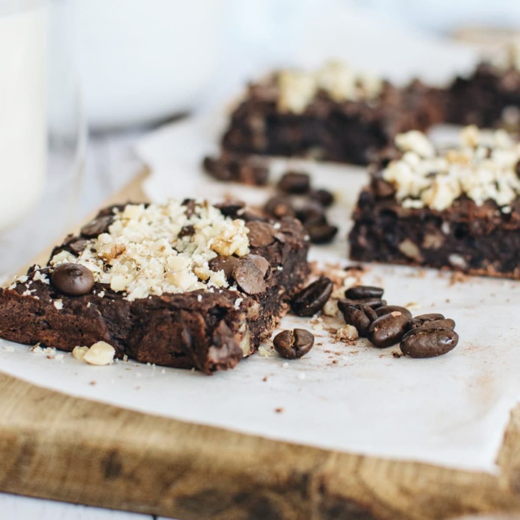 Simple Black Bean Banana Brownies Vegan Ready In 30 Minutes