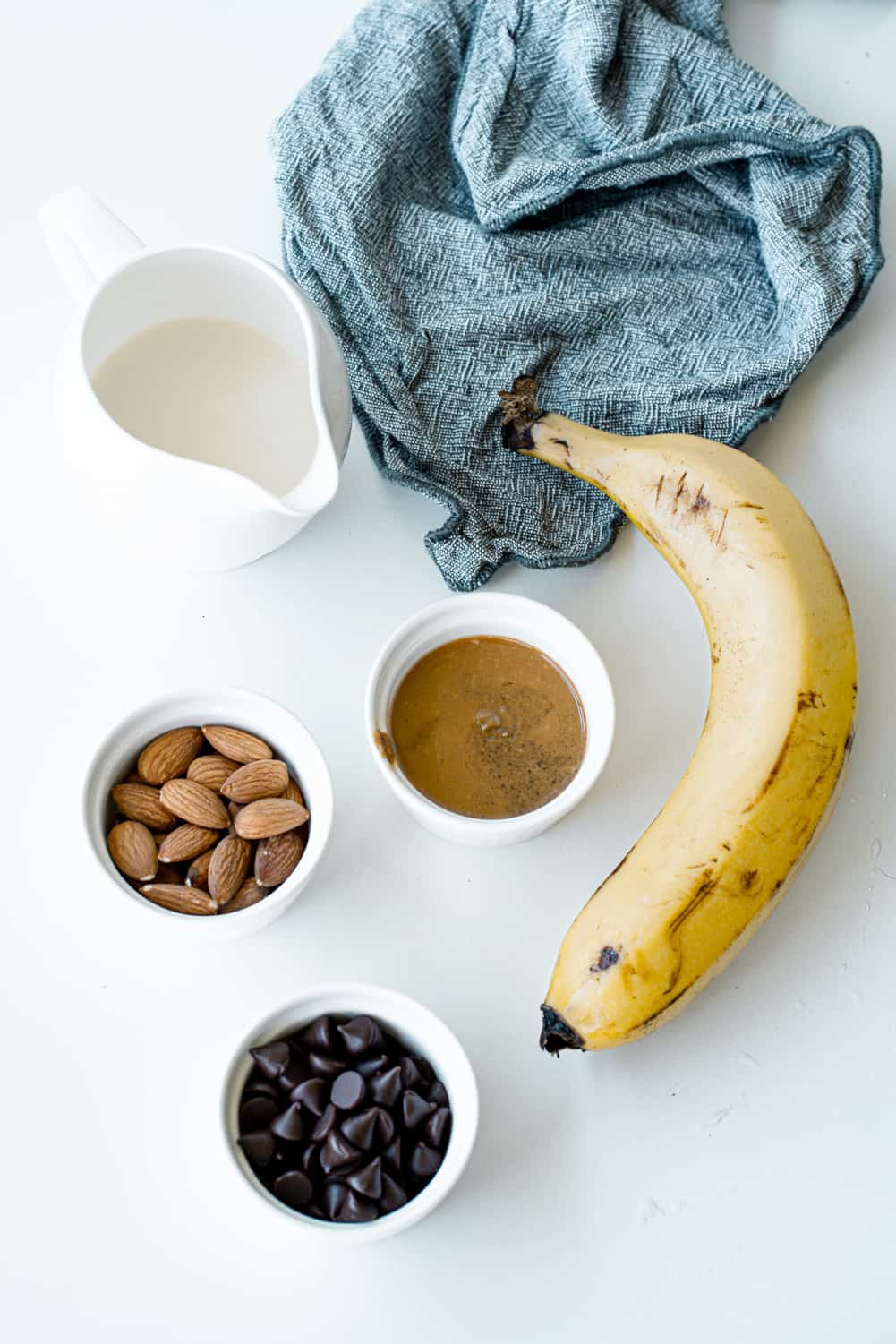 Easy Banana Almond Milk Ice Cream [Ready in 15 Minutes]